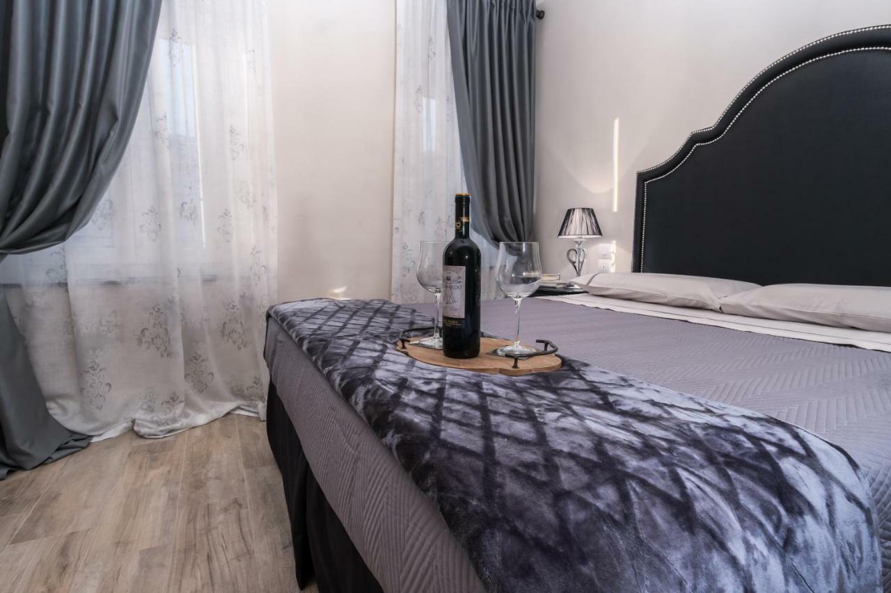 Pistoia Luxury Suite Kültér fotó